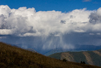 Айгулакский хребет под дождём