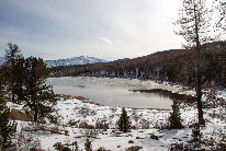 Озеро Киделю перед Улаганским перевалом. Его любят фотографировать. 
