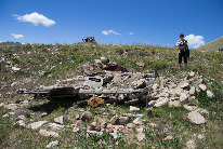 Развалины землянок Калгутинских рудников