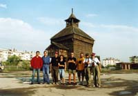 img077